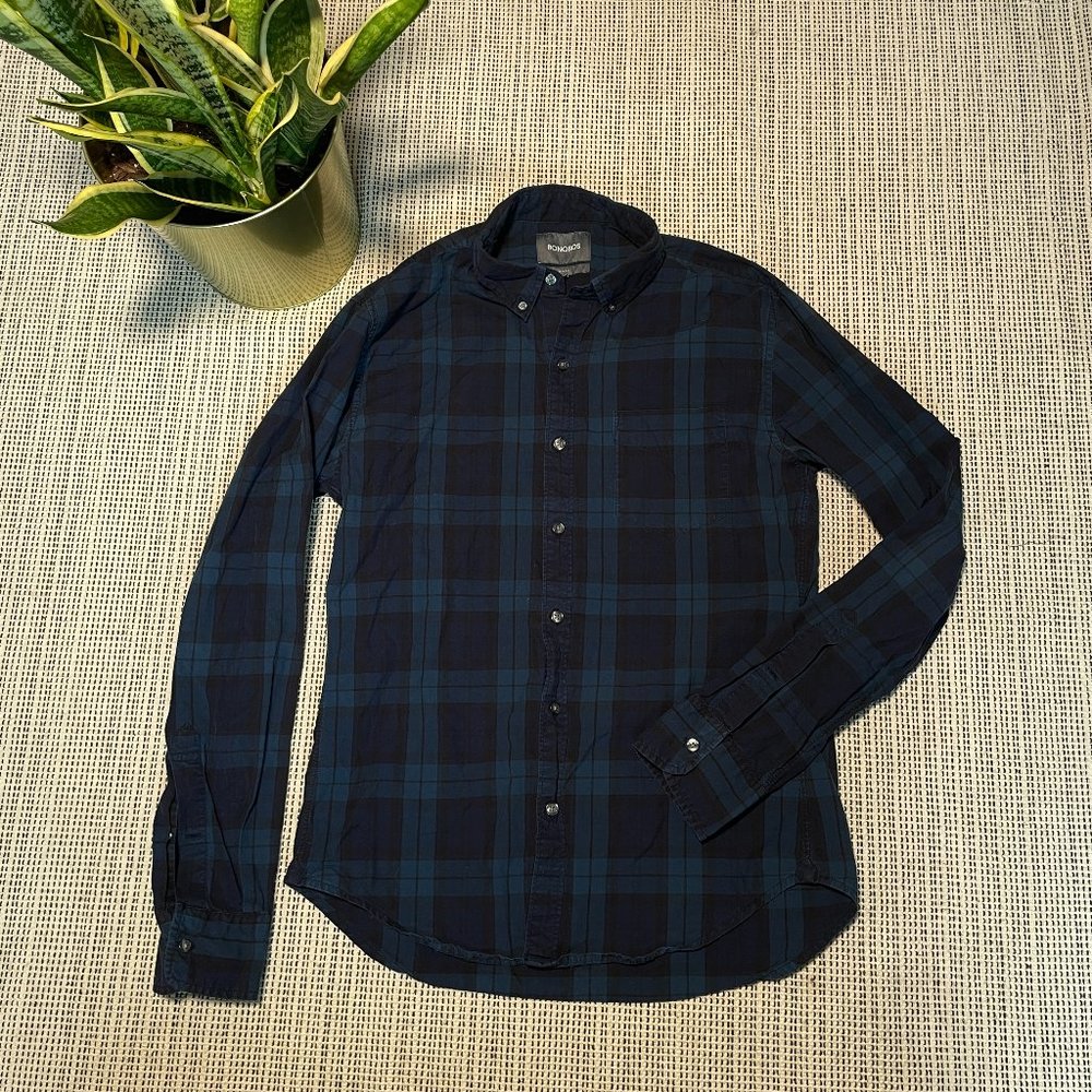 Bonobos navy plaid slim fit button down